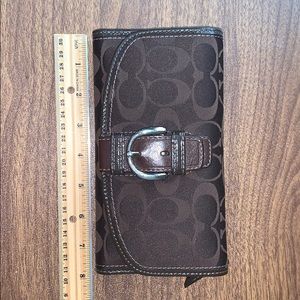 Coach Checkbook Wallet